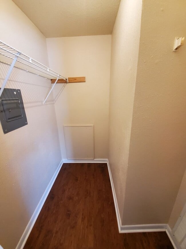 Building Photo - 904#105*