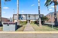 Building Photo - 8 S Montevideo Ave