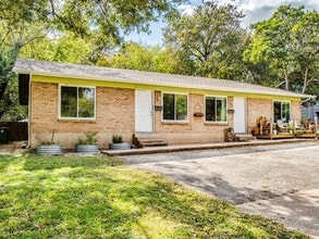 Building Photo - 1607 Valleyridge Dr