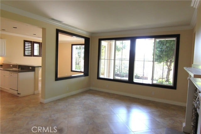 Building Photo - 16 Hearthside Rd