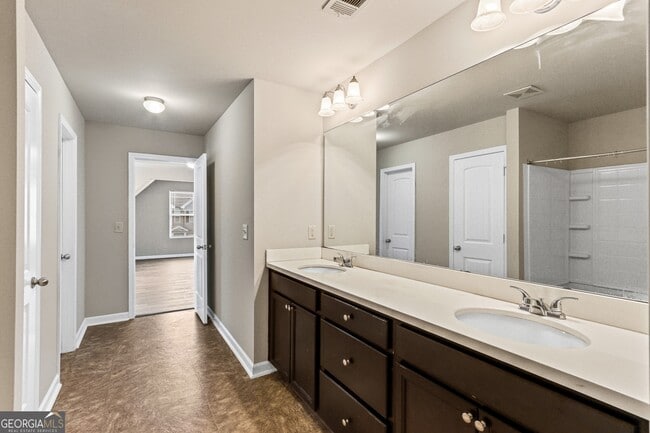 Building Photo - 4824 Clarkstone Cir