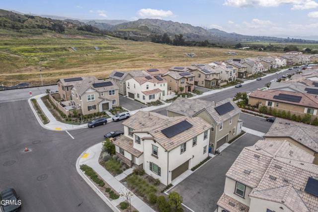 Building Photo - 553 Limoneira Ln