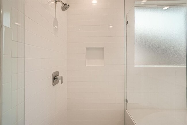 Building Photo - 2032 Wilsons Warbler Dr