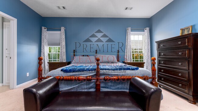 Building Photo - 9230 Garrett Creek Dr