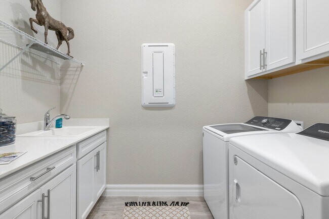 Building Photo - 5312 Blue Reed Ln.