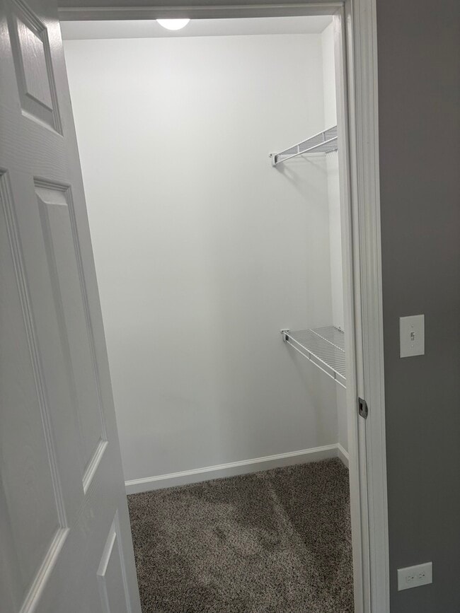 Building Photo - 230 Wethington Dr