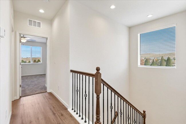 Building Photo - The Sierra - Beautiful 2 Bedroom Luxury To...