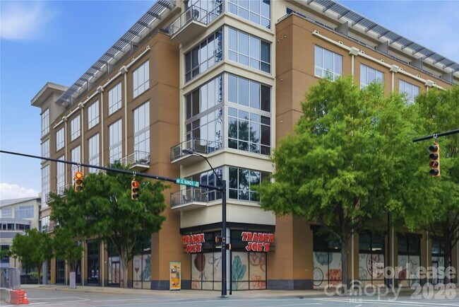Building Photo - 1133 Metropolitan Ave