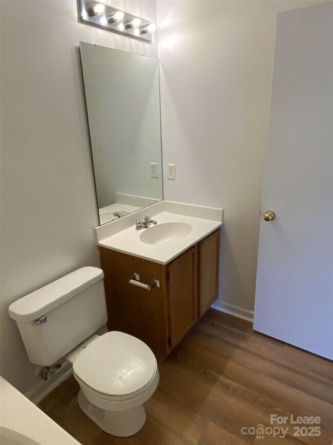 Building Photo - 9617 Rau Ct