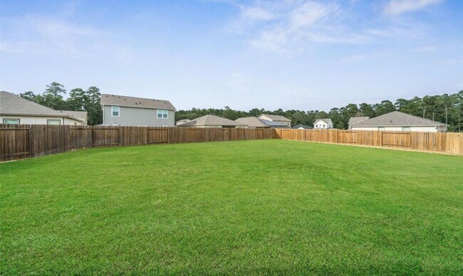Building Photo - 2224 Cedar Vly Dr