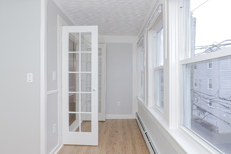 Building Photo - 39 Bourne St