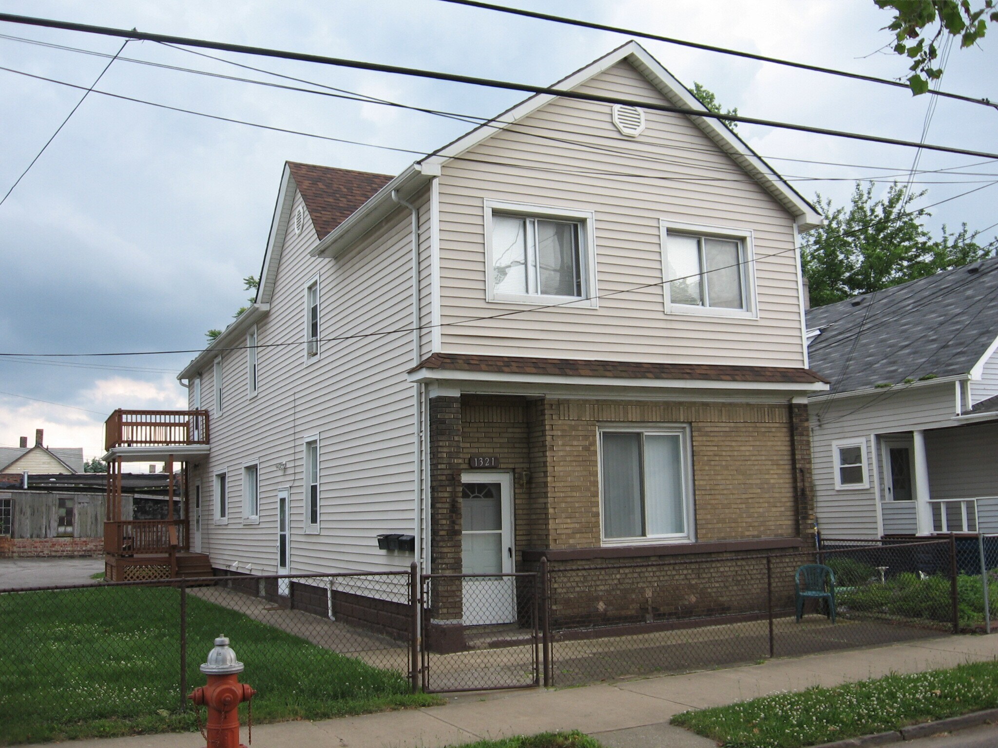 Building Photo - 1321 Buhrer Ave