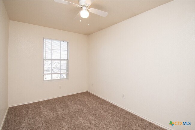 Building Photo - 4003 Pilgram Dr