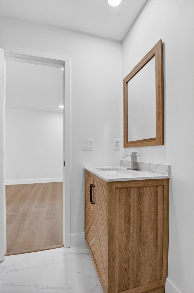 Building Photo - 5047 Brian Blvd