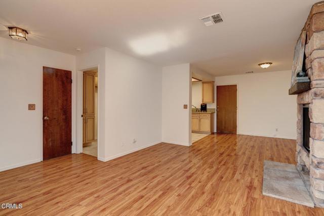 Building Photo - 22 Lucile St