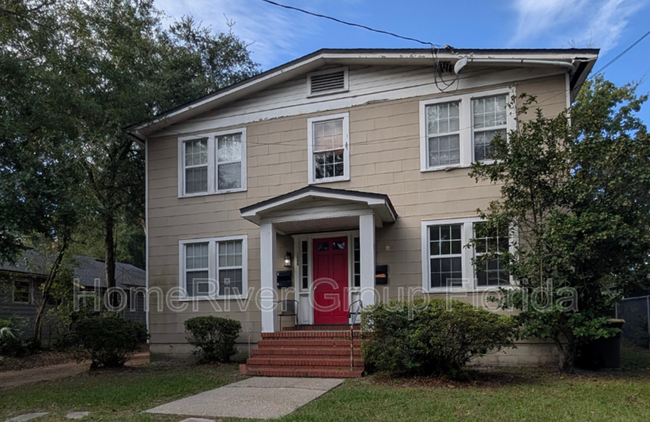 Building Photo - 1688 Fair St