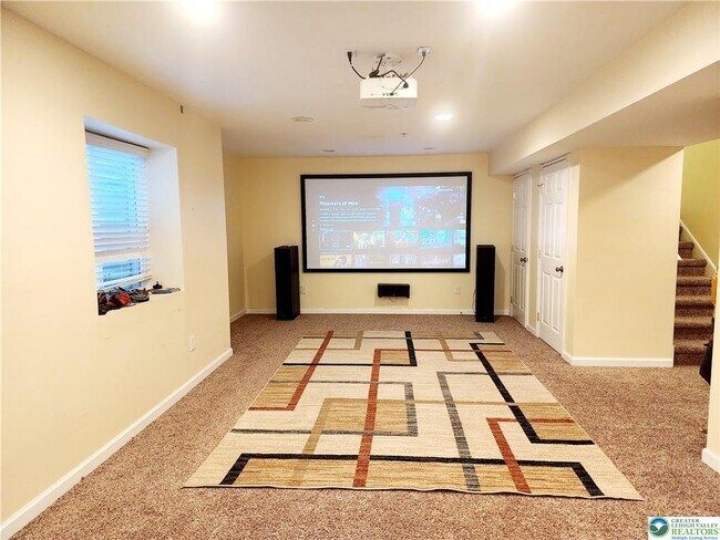 Building Photo - 8668 Mayfair Ct