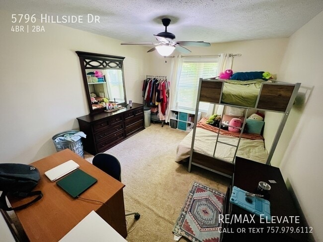 Building Photo - 5796 Hillside Dr