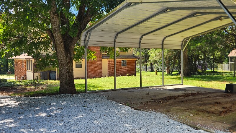 Building Photo - 2322 Fletchers Chapel Rd