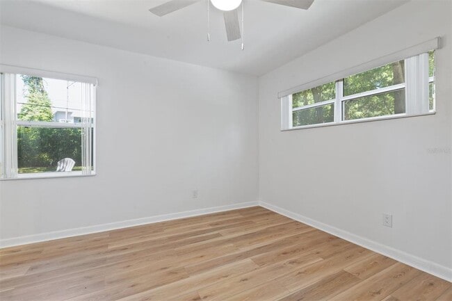 Building Photo - 600 NW 36th Dr