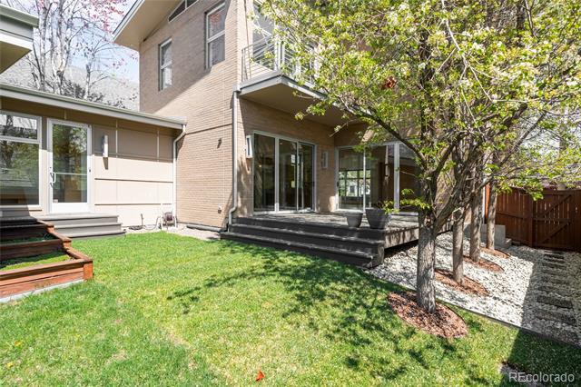 Building Photo - 947 S Gilpin St
