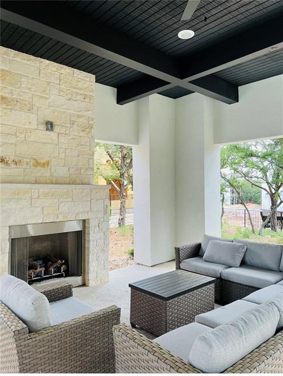 Building Photo - 12001 Vista Parke Dr