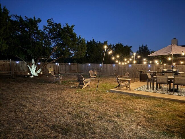 Building Photo - 2500 White Stallion Way