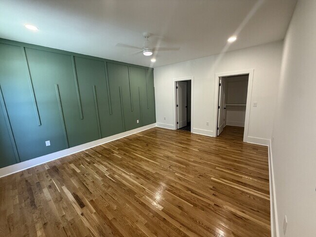 Building Photo - "Spacious 3-Bed, 3.5-Bath in the heart of East Nash