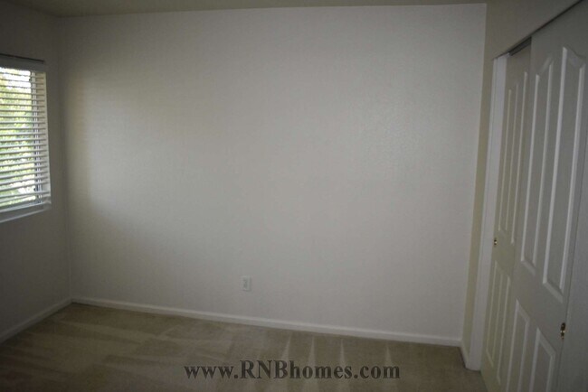 Building Photo - 5228 Del Vista Way