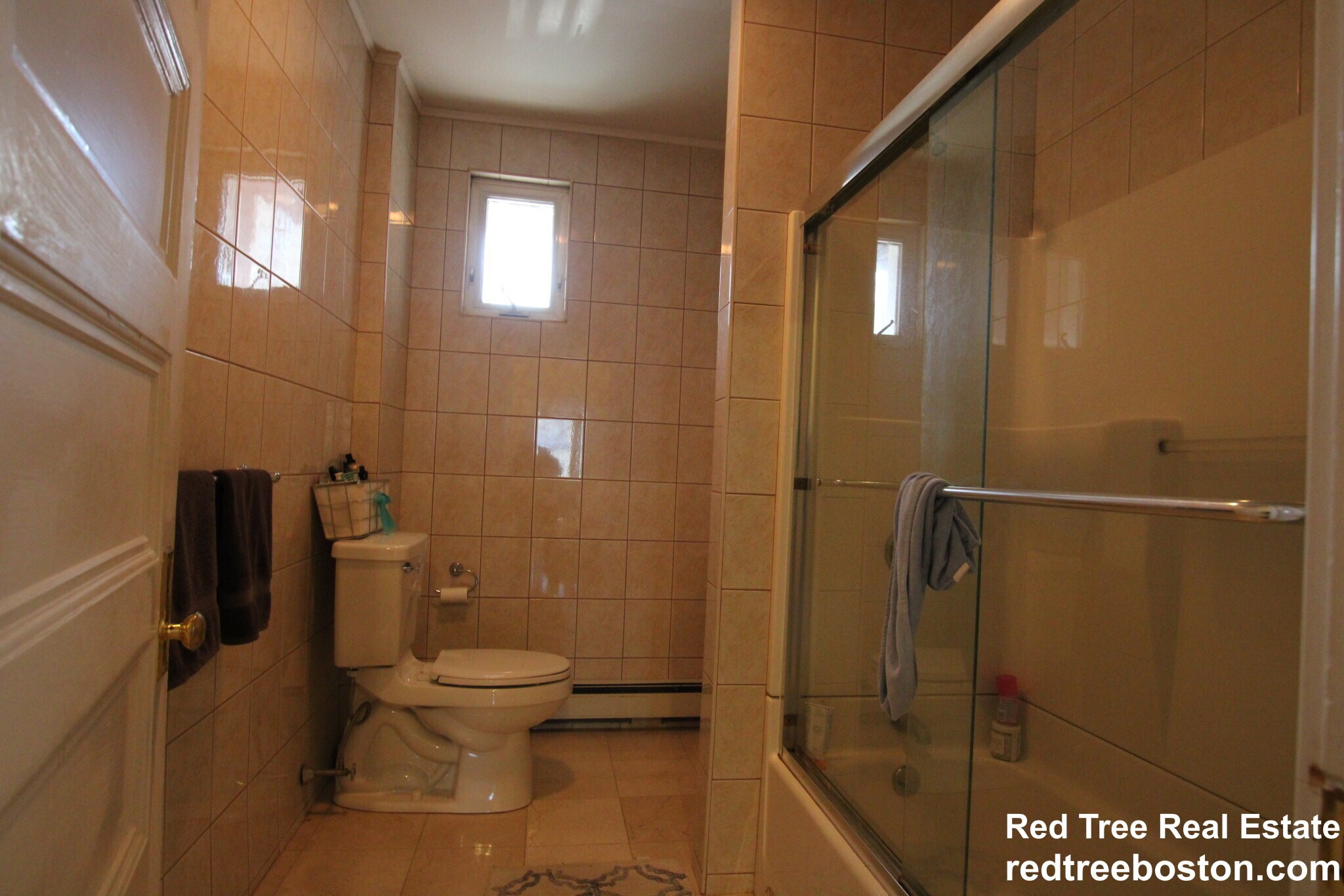 Unit 2 - 1689 Beacon St