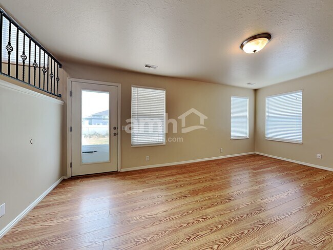 Building Photo - 3795 W 850 S