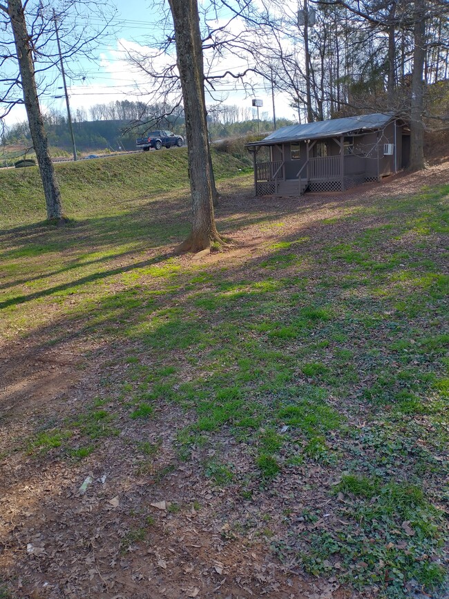 Storage Shed/Playhouse w/porch - 86 Arnold Rd NW