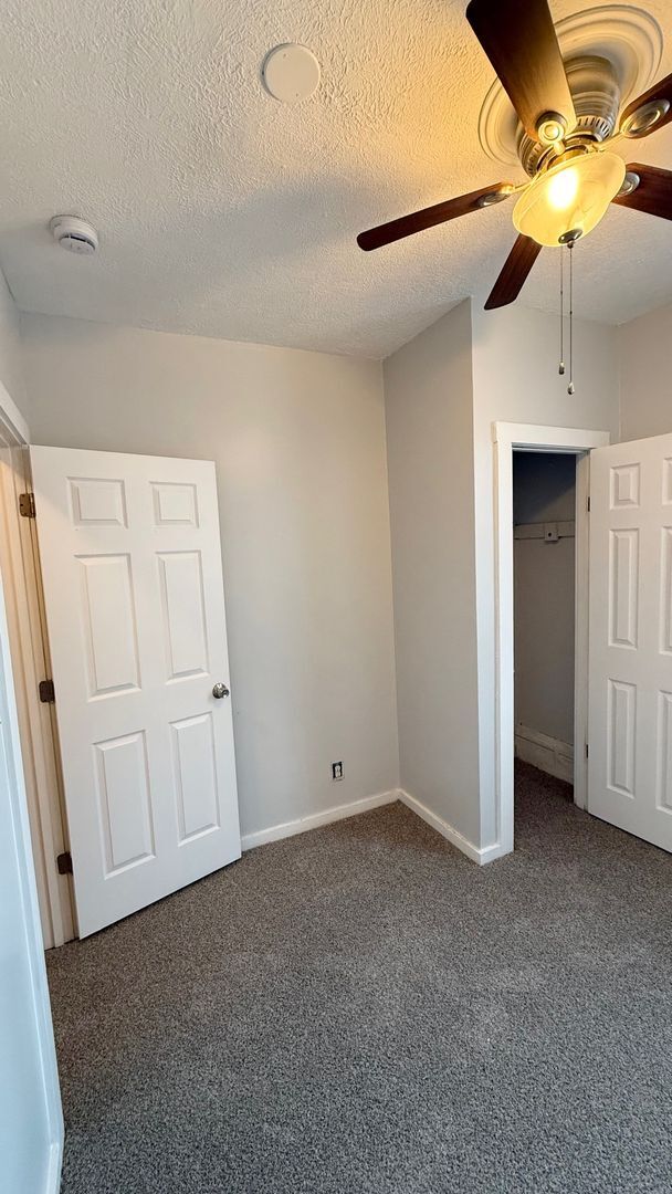 Building Photo - Spacious Townhome in Lawrenceville for Rent- Hardwood Floors and Large Backyard!