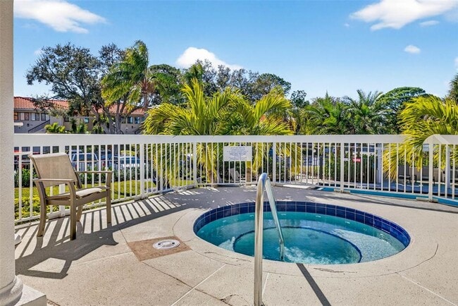 Building Photo - 1805 Mariner Dr