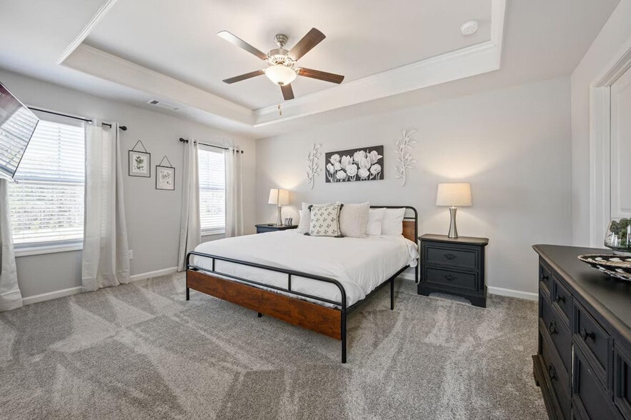 Building Photo - 2059 Pinnacle Walk