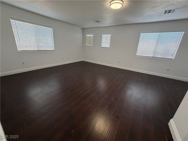 Building Photo - 9843 Ashton Pines Ct