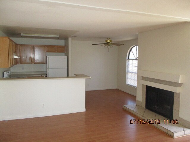 Building Photo - 2974 Juniper Hills Blvd