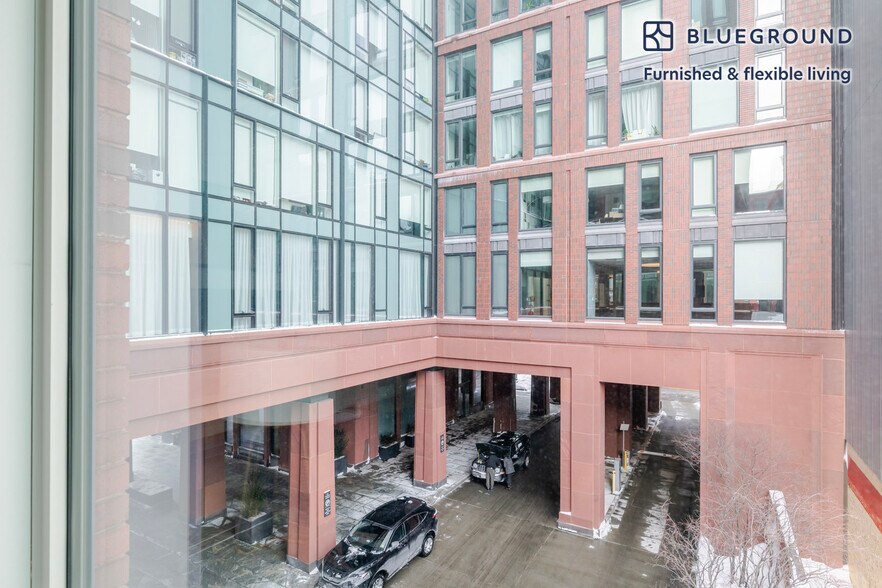 Building Photo - 390 Harrison Ave