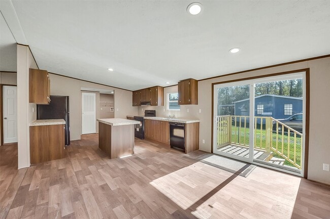 Building Photo - 25150 Faraway Ln