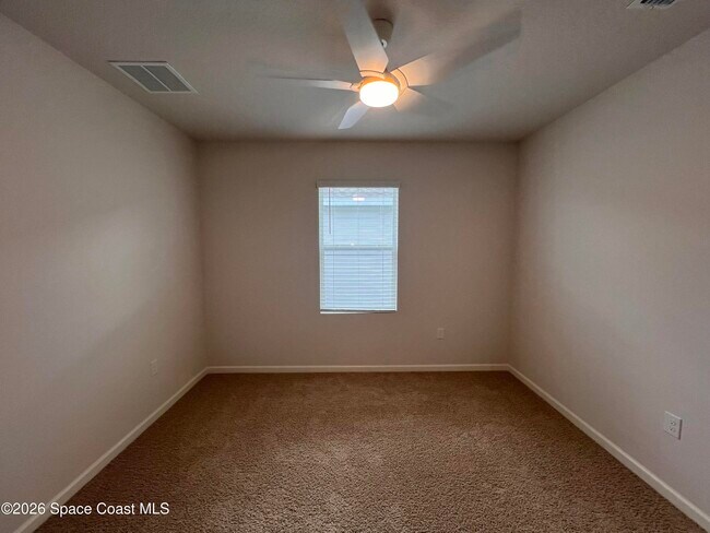 Building Photo - 1394 Garabaldi Cir SE