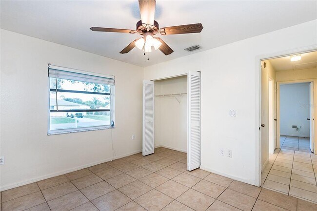 Building Photo - 504 Vannell St