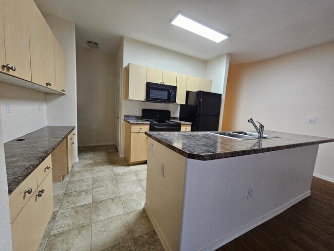 Building Photo - 18416 N Cave Creek Rd