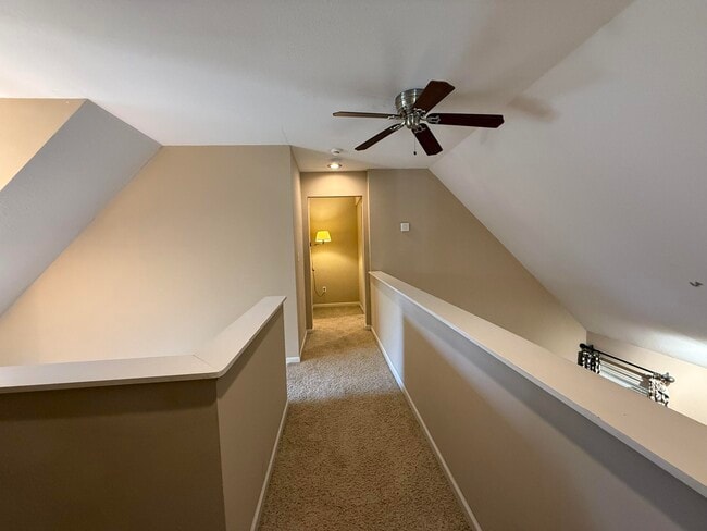 Building Photo - 405 S Village Cir