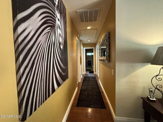 Building Photo - 3184 W Black Hills Ct