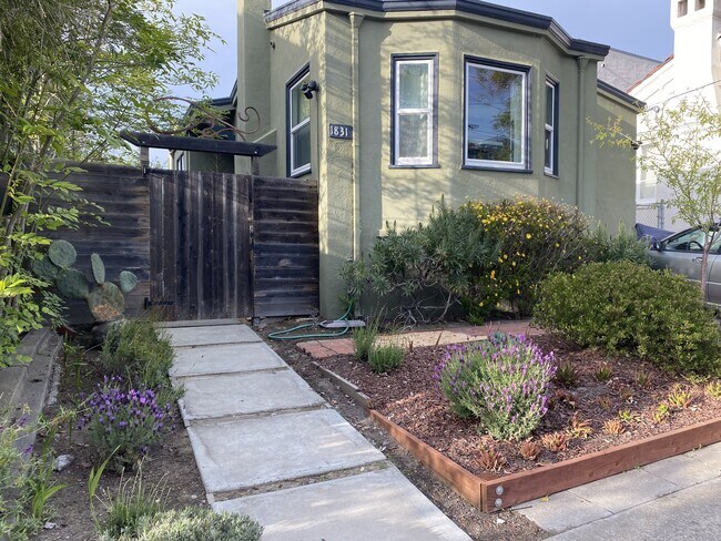 Building Photo - 1831 Woolsey St