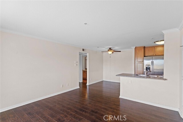 Building Photo - 1005 Vista Del Cerro Dr