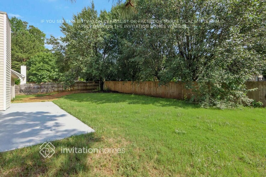 Building Photo - 370 Telford Dr