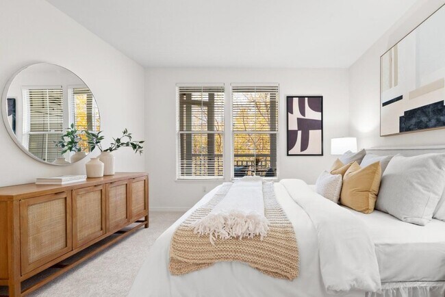 Building Photo - 3901 Lick Mill Blvd