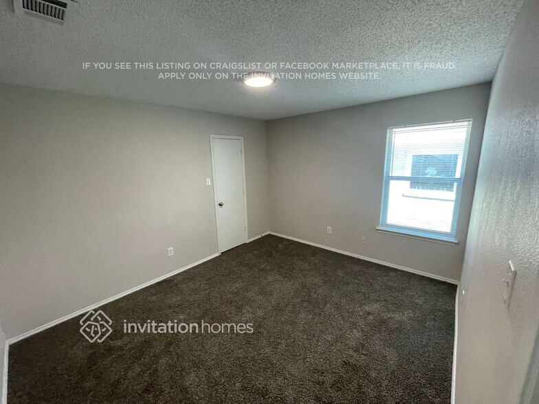 Building Photo - 343 McMurtry Dr
