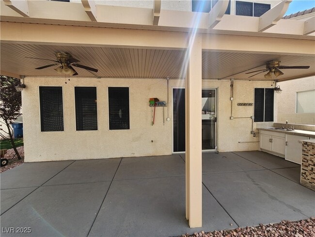 Building Photo - 1805 Grand Rodeo St